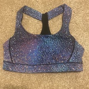 Lululemon sports bra